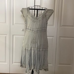 Feminine Sage Green Detailed Summer Dress